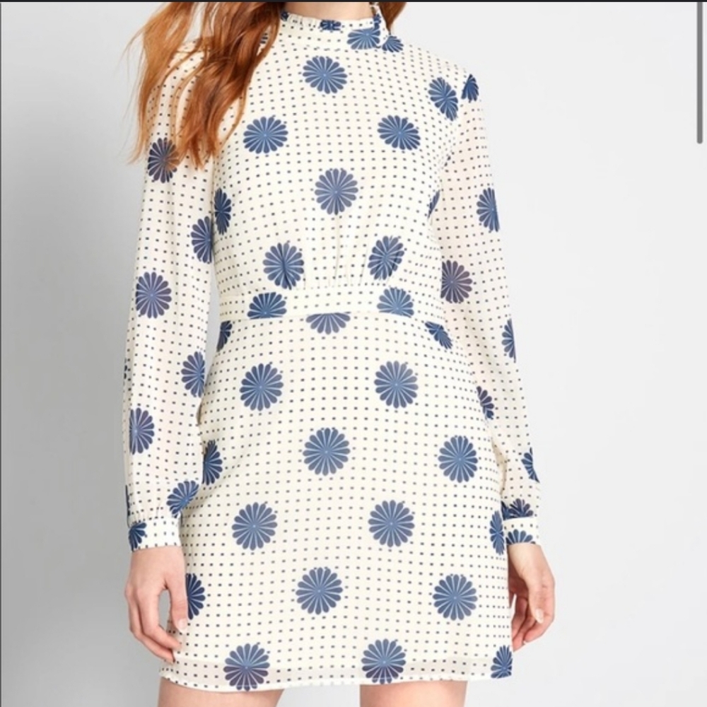 NWT Modcloth Long-Sleeved Mini with Open Back